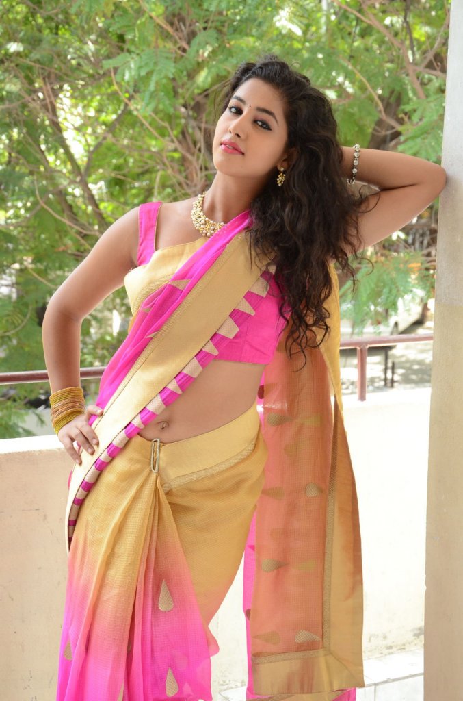 Actress Pavani Photo Gallery