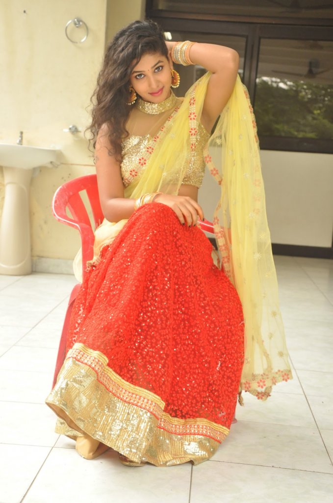 Actress Pavani Photo Gallery