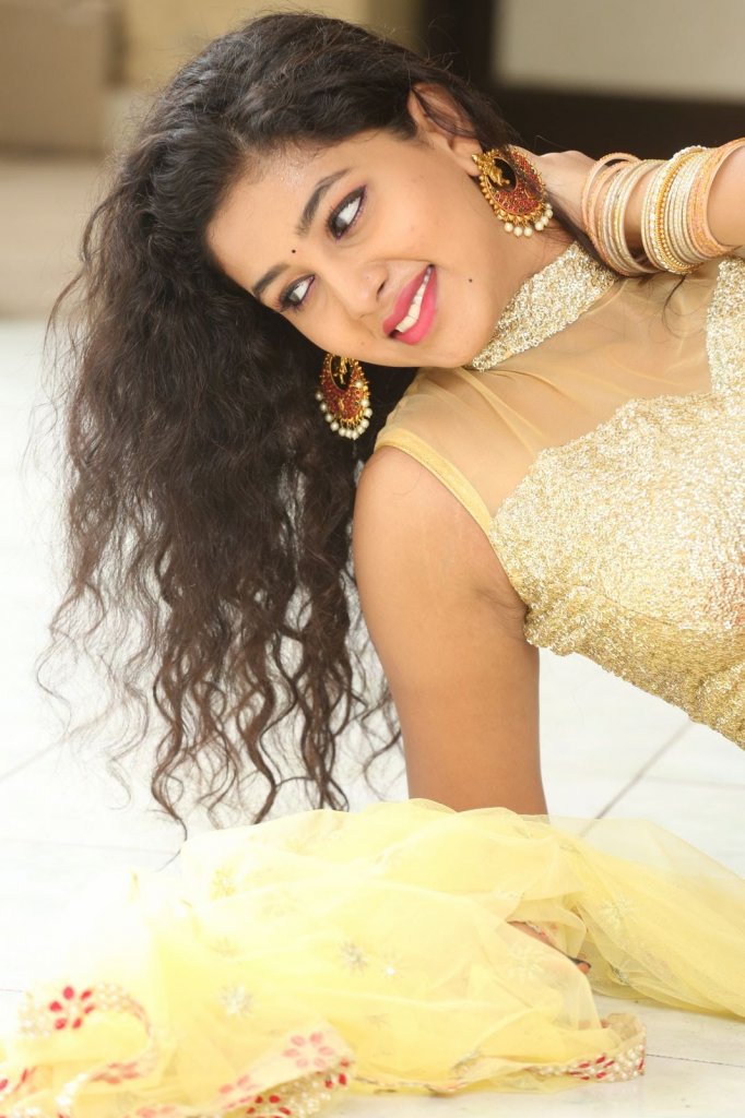 Actress Pavani Photo Gallery