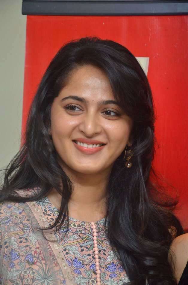 anushka-shetty-a7268