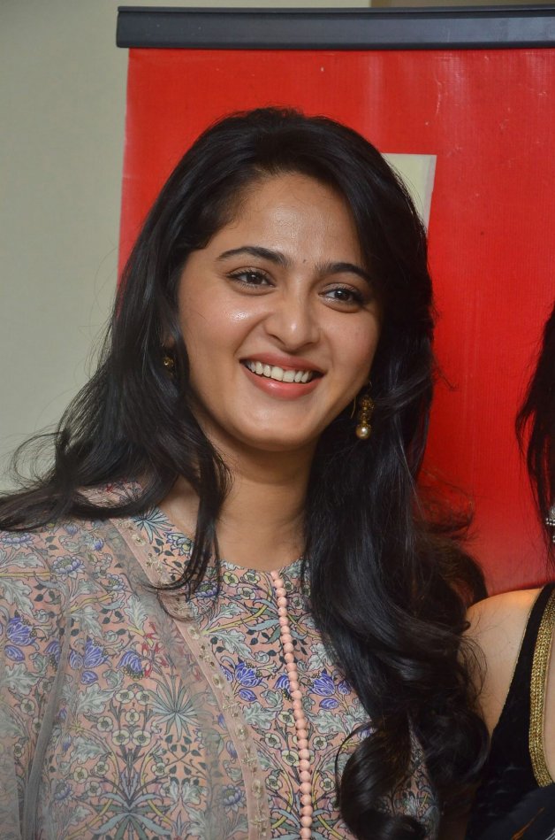 Anushka Shetty Photo Gallery