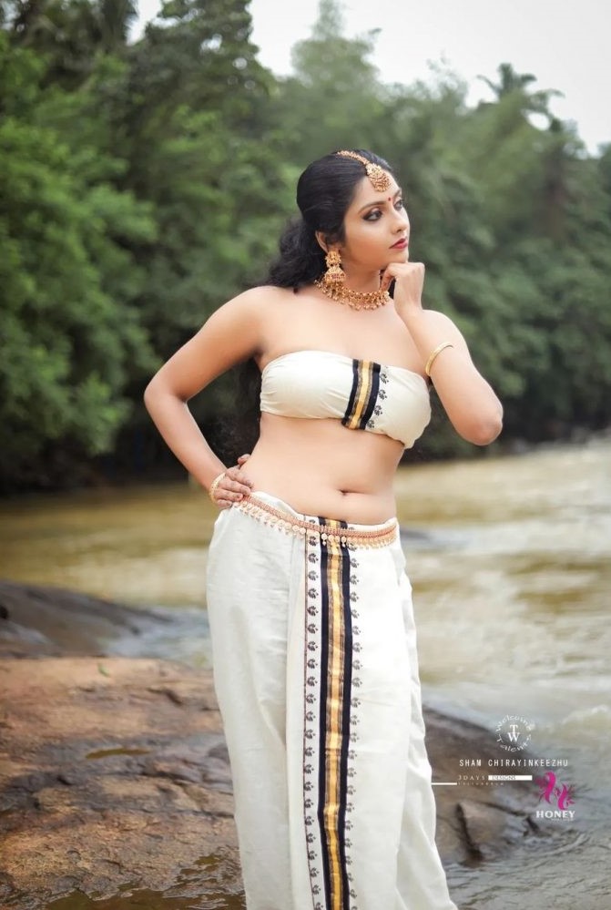 Vaalmeka Nair