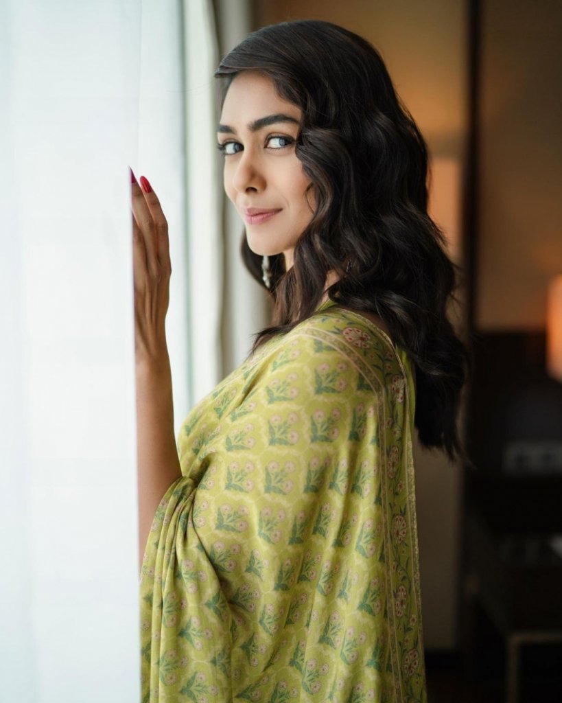 Mrunal Thakur