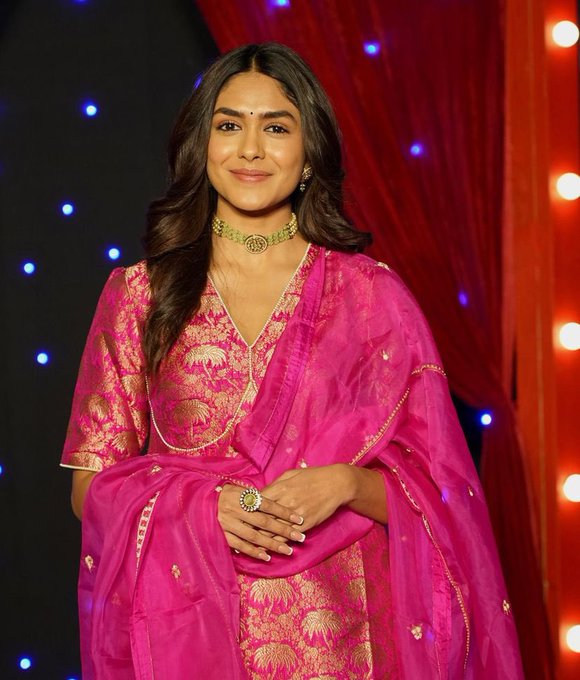 Mrunal Thakur