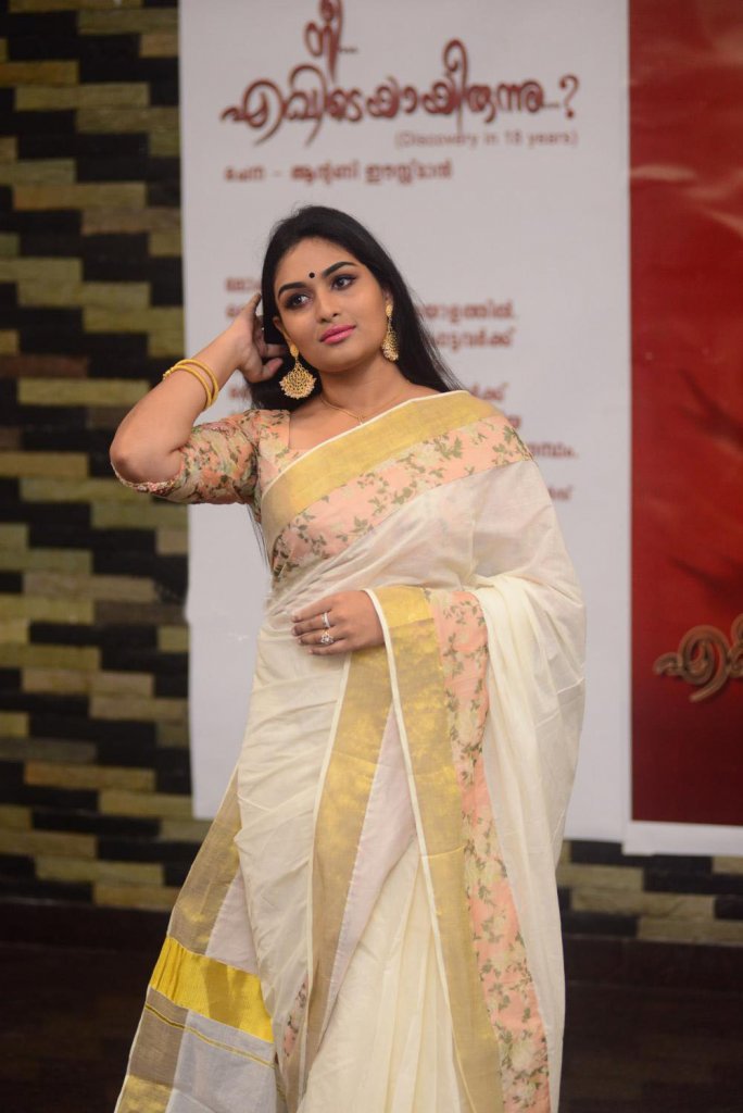 Prayaga-Martin-at-Jaycey-Foundation-Awards-2017-11