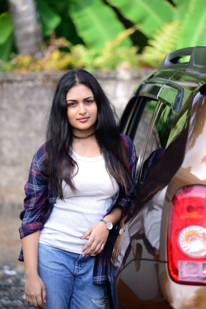 Prayaga-martin-in-ramaleela-movie-2