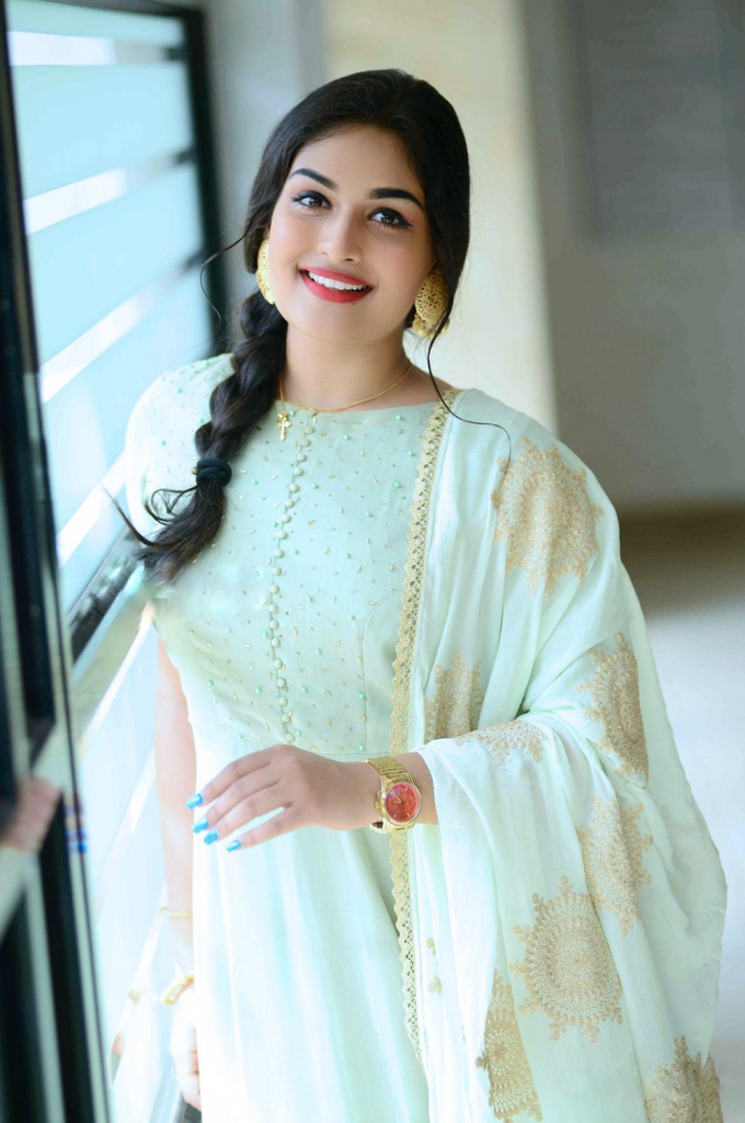 prayaga-martin-stills-june-2017-5