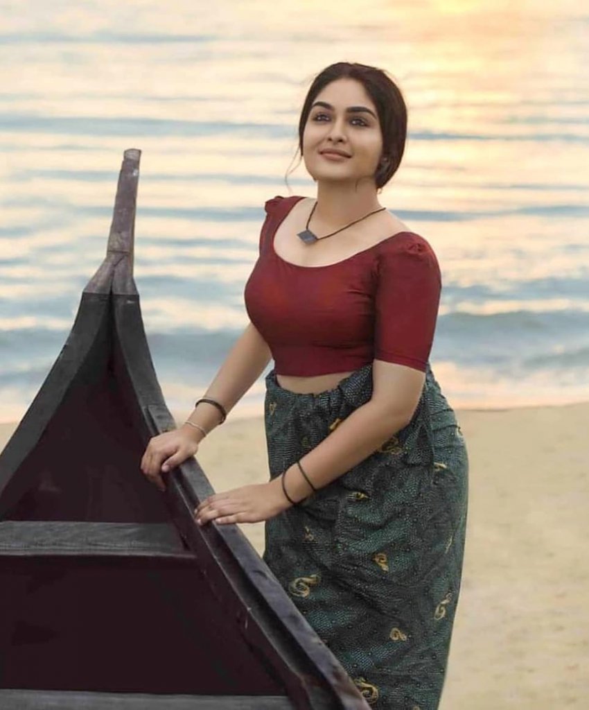 prayaga-martin-stills-latest-2