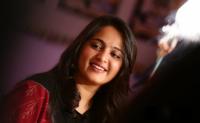 Anushka-Shetty-at-Rudramadevi-Promotion-6568