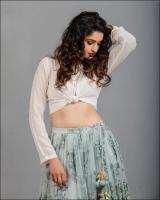 Tanya Ravichandran1